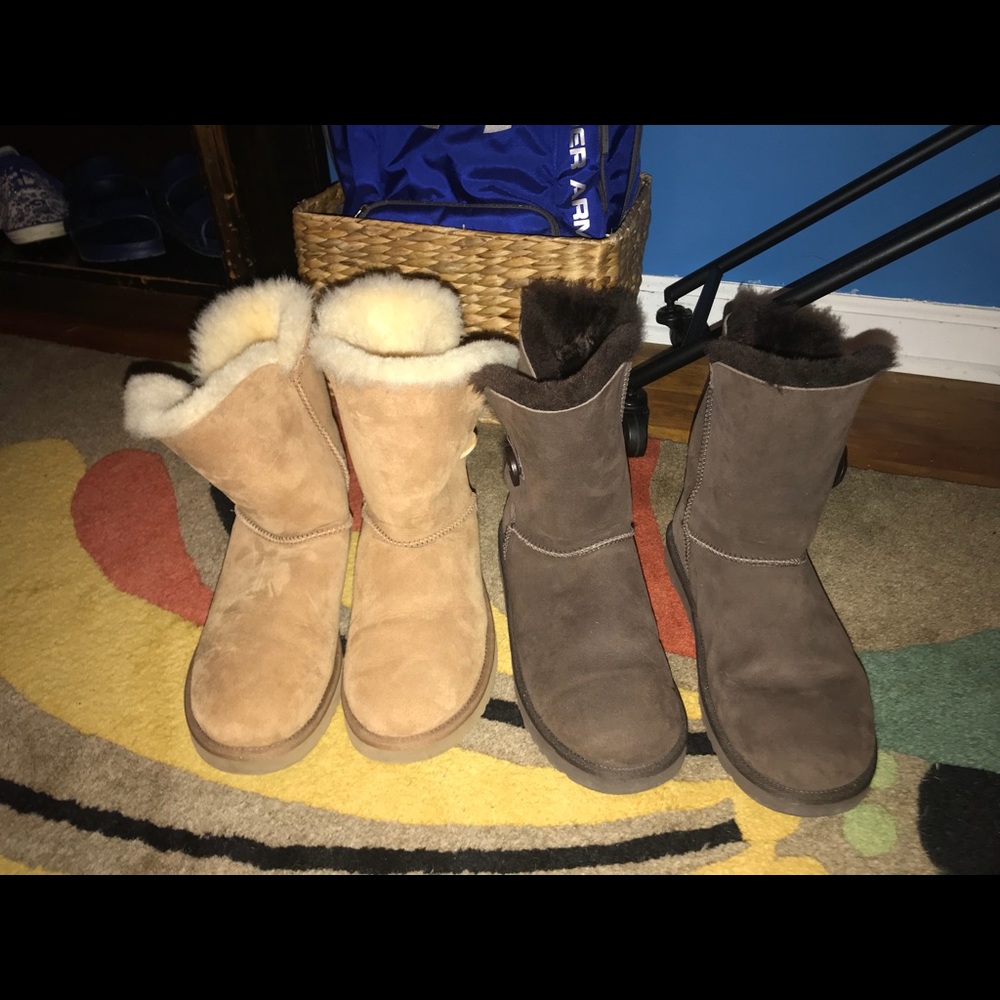 NWOT chestnut and dark brown uggs NEVER WORN